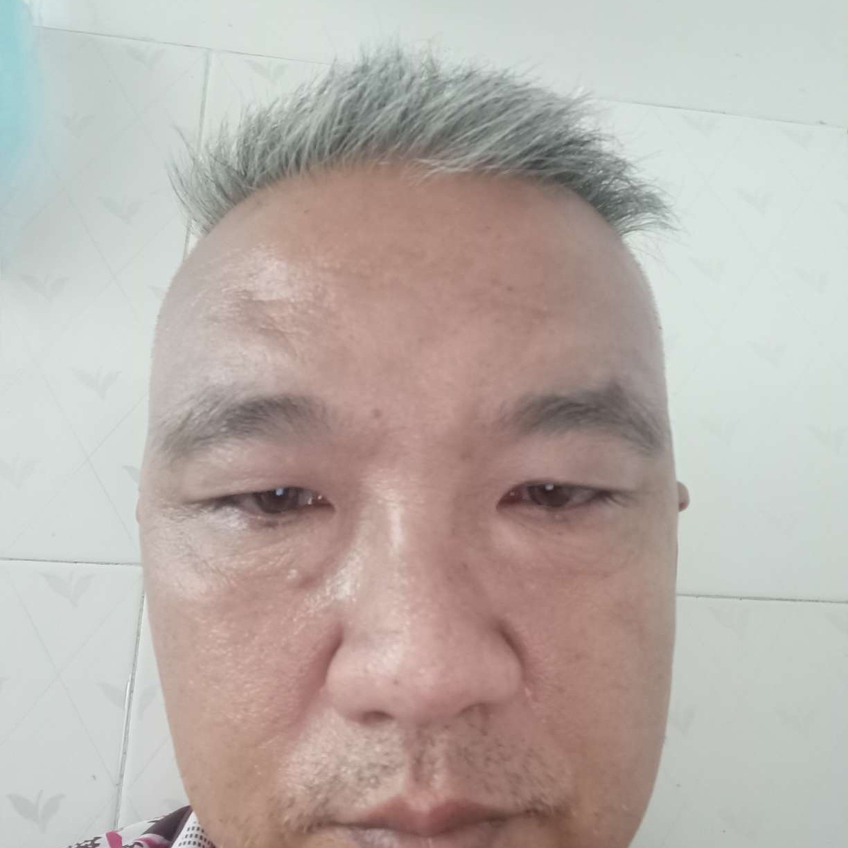 天生无我的照片