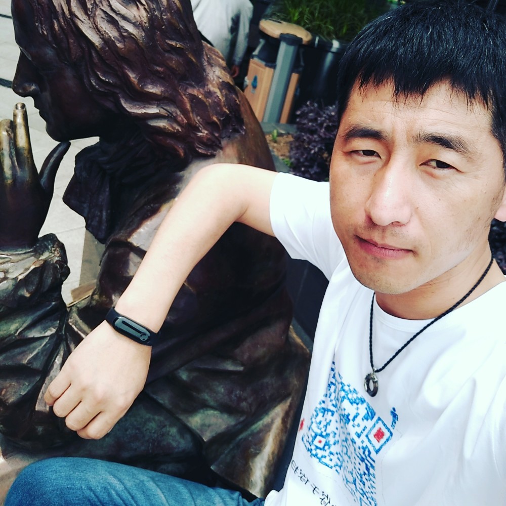 火星上倾心小懒虫的照片
