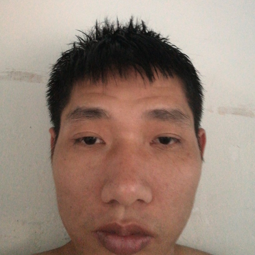 英勇等待季节的照片