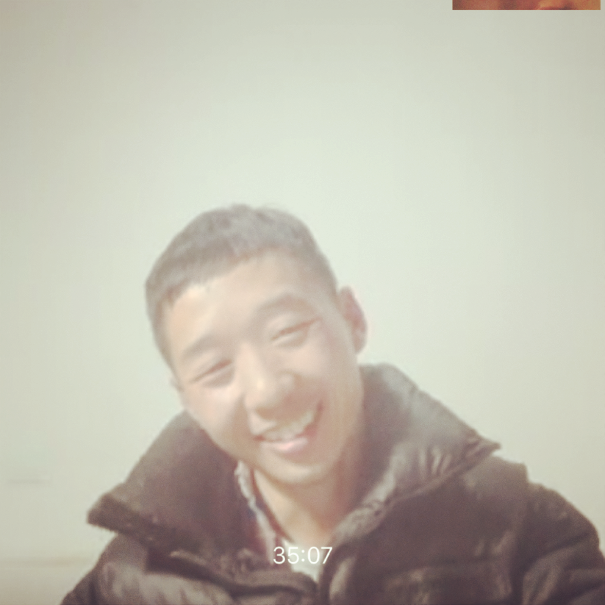 庭前漫步的照片