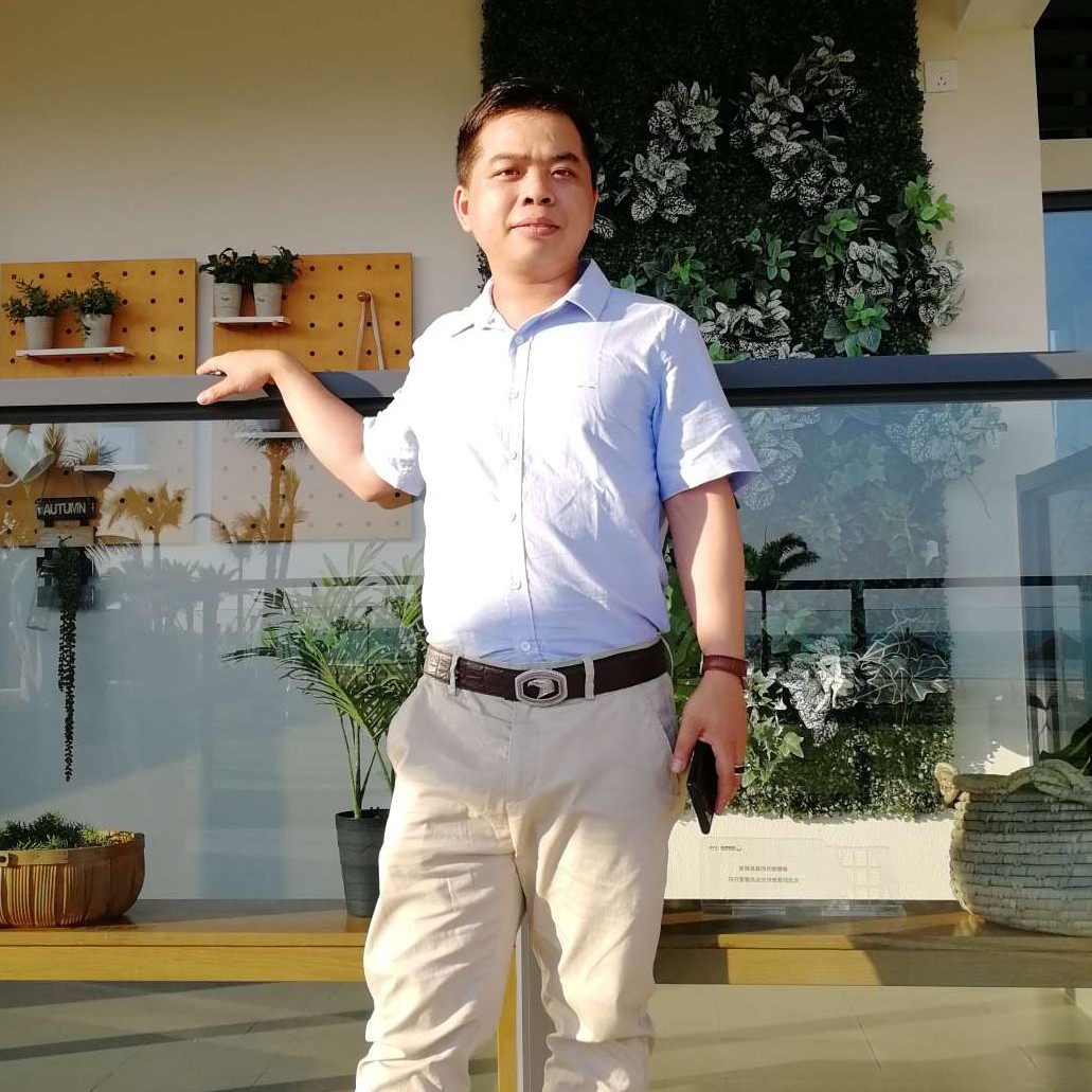 依旧霸气的照片