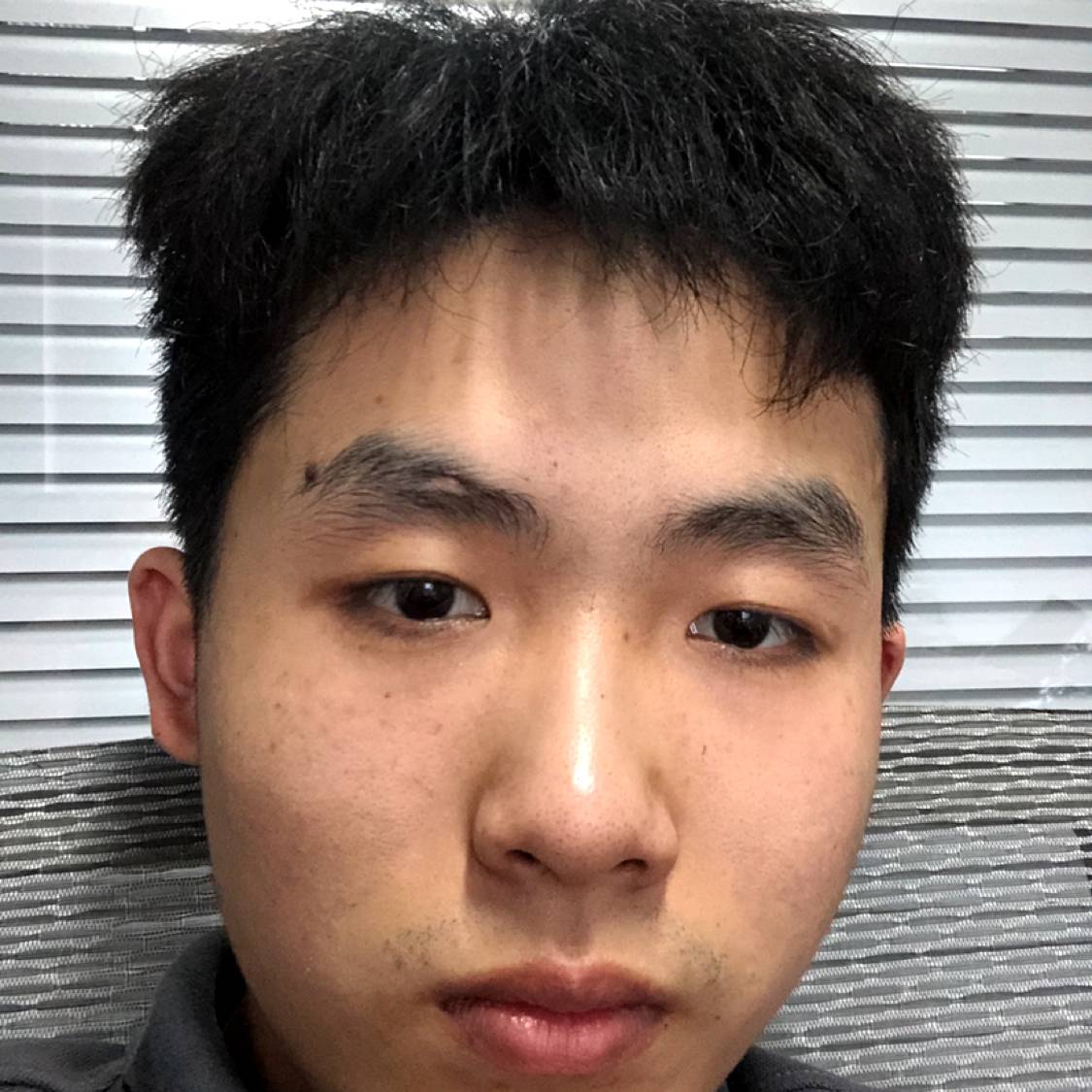 奋斗等于草莓的照片