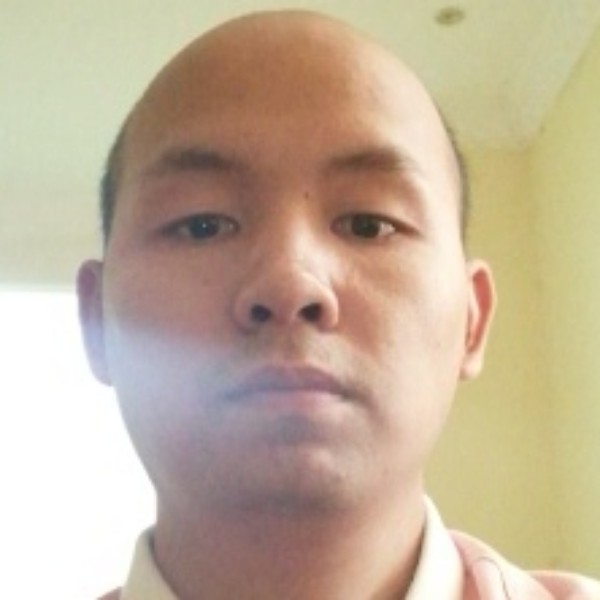 洛尘苦恋曾经的照片