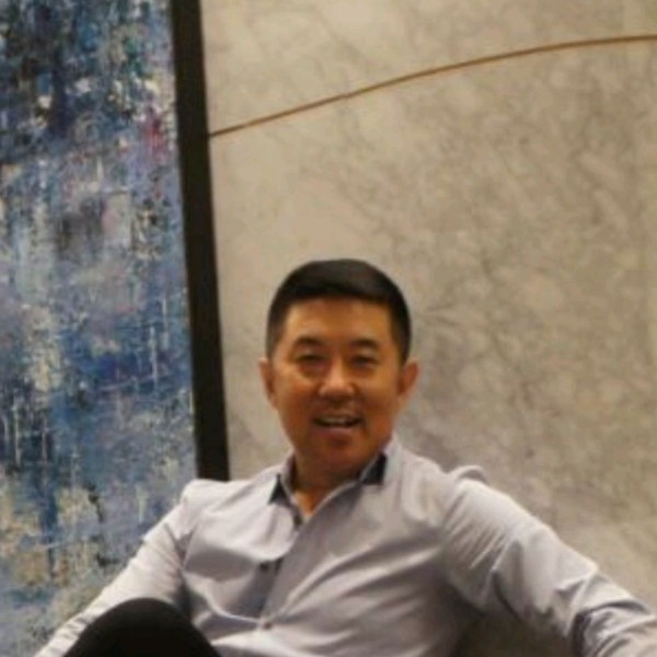 东方美健的照片