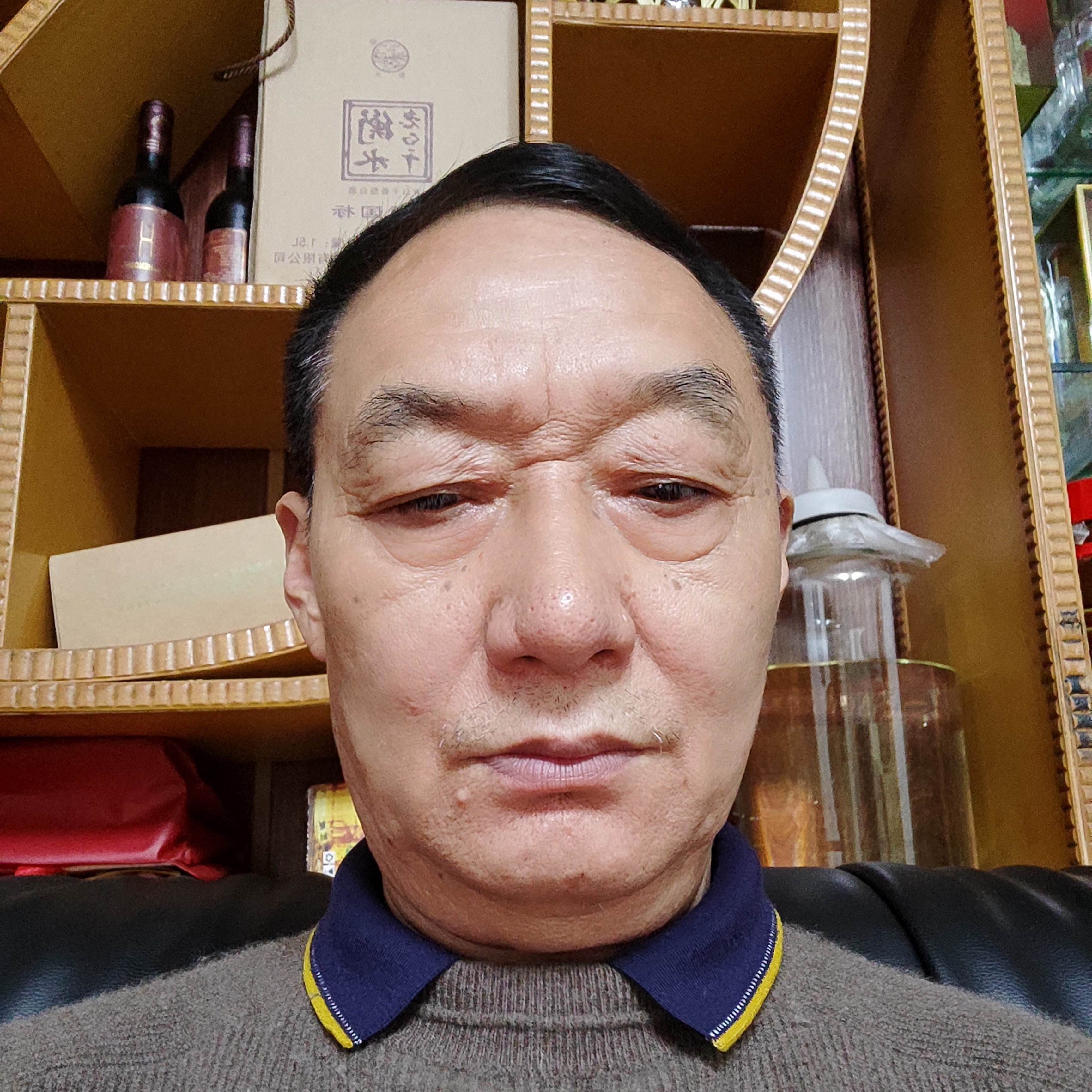长颈鹿爱故意的照片