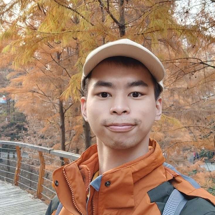 我属虎年了的照片