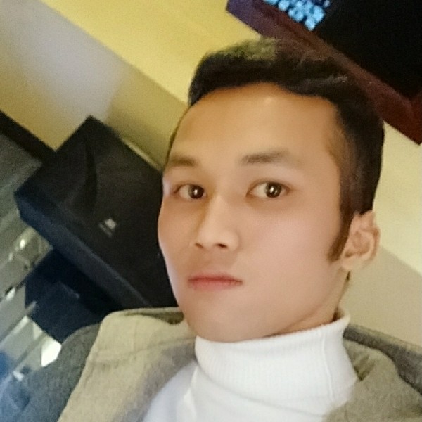 一把破吉他的照片