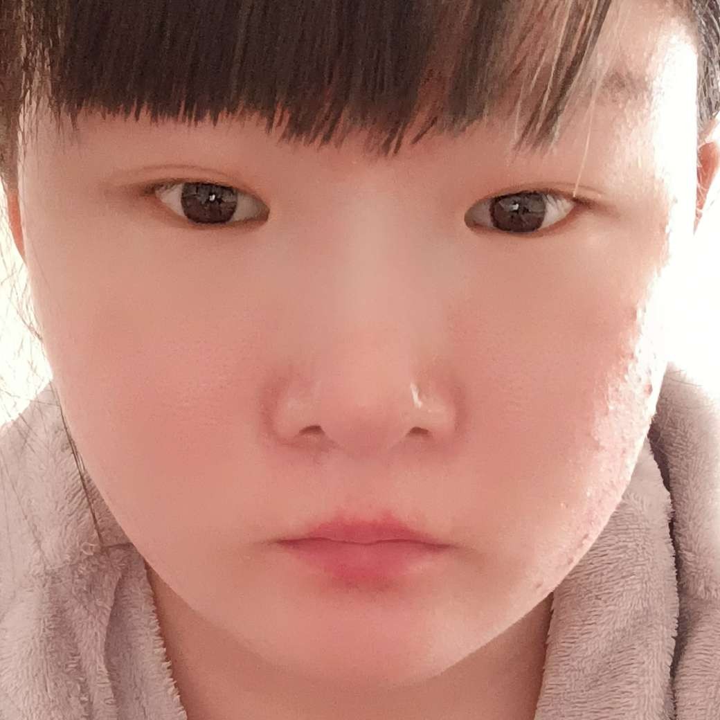 零碎那红玫瑰的照片