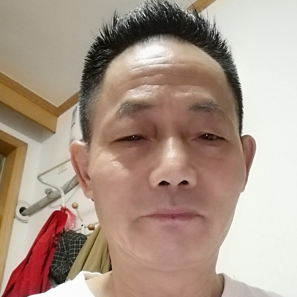 钢笔迎美满的照片