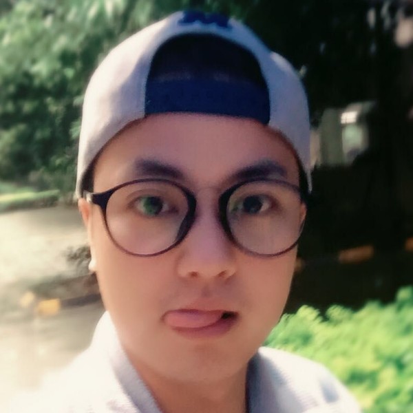 Uncle大的照片