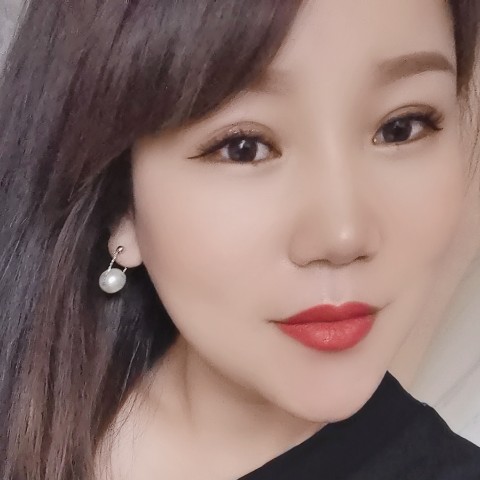 凤凰丛生的照片