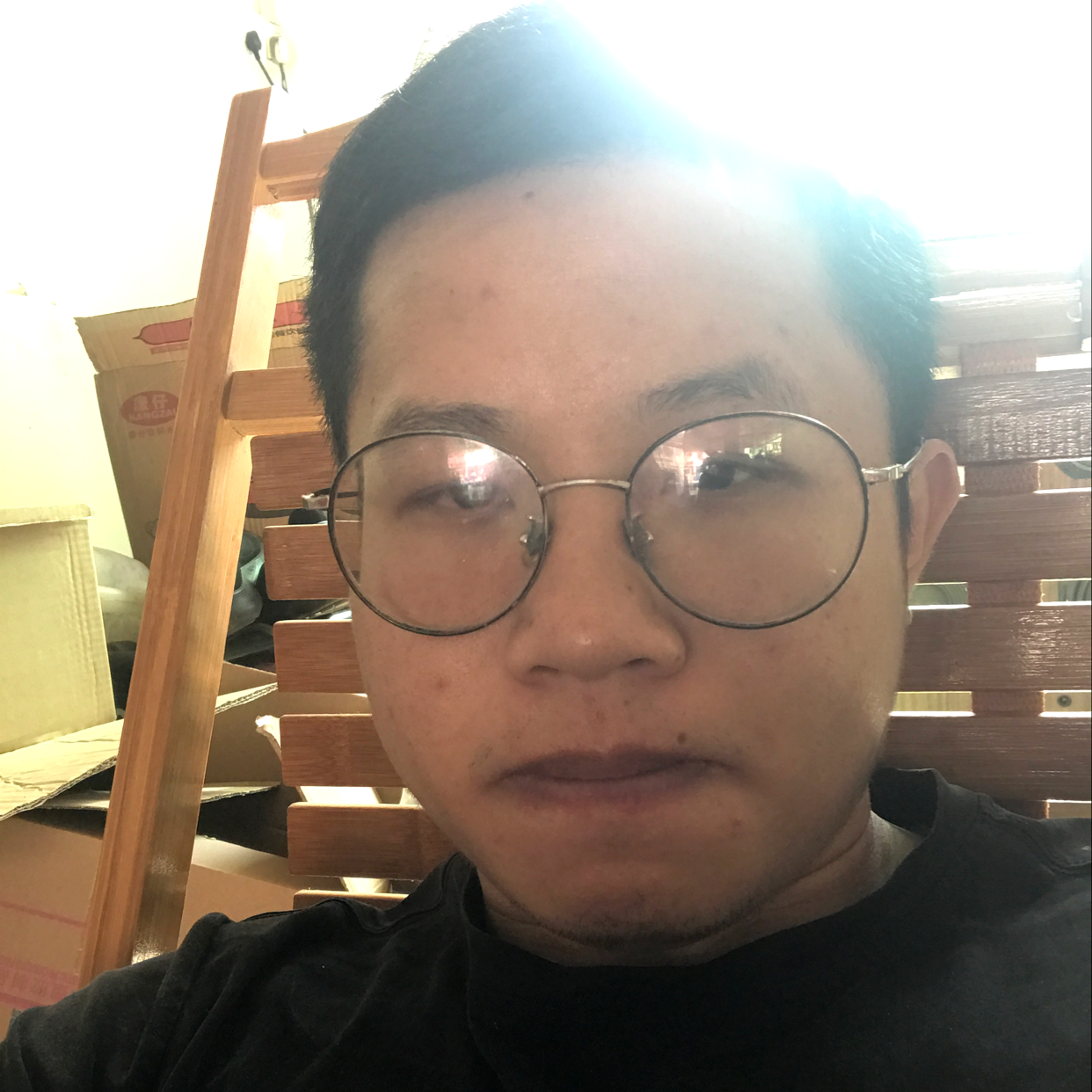 苏悲的照片