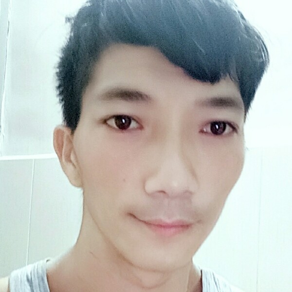 春媱凝眸等待的照片