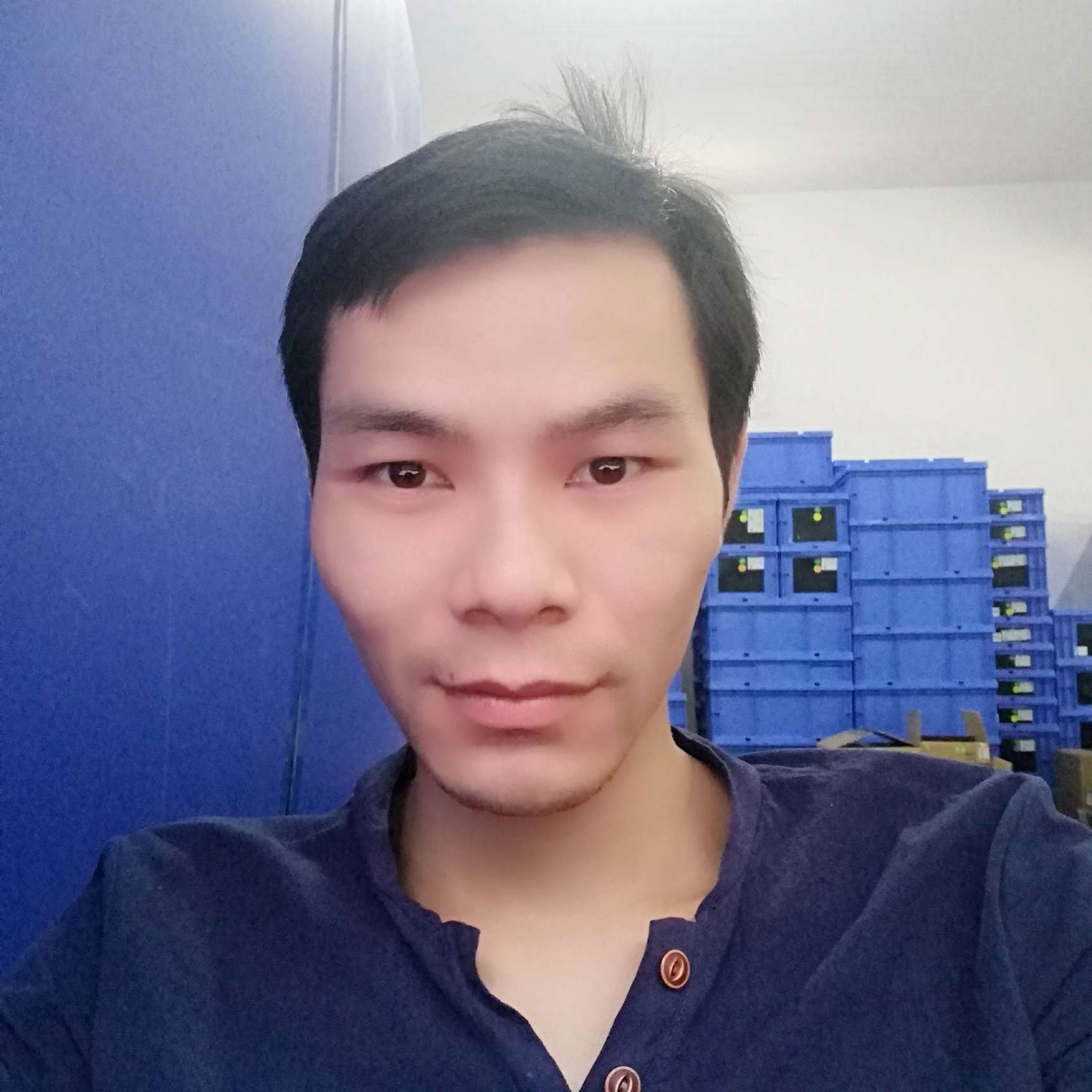 忧郁回眸晨曦的照片