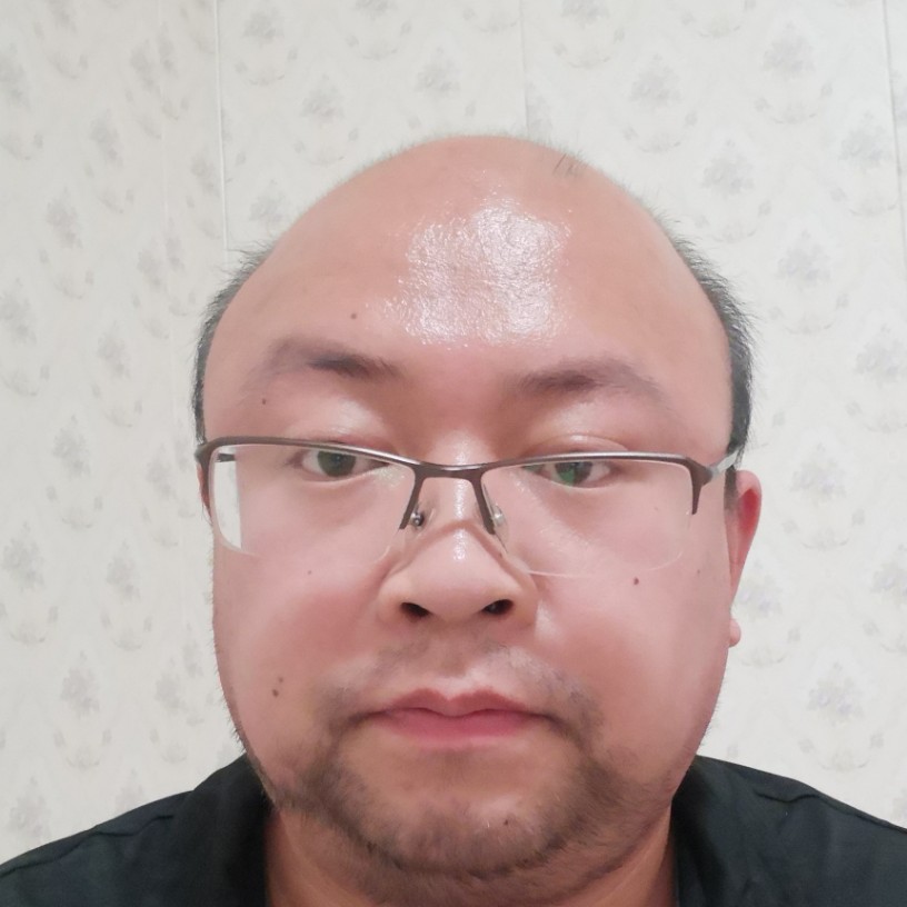 怕黑踢白开水的照片