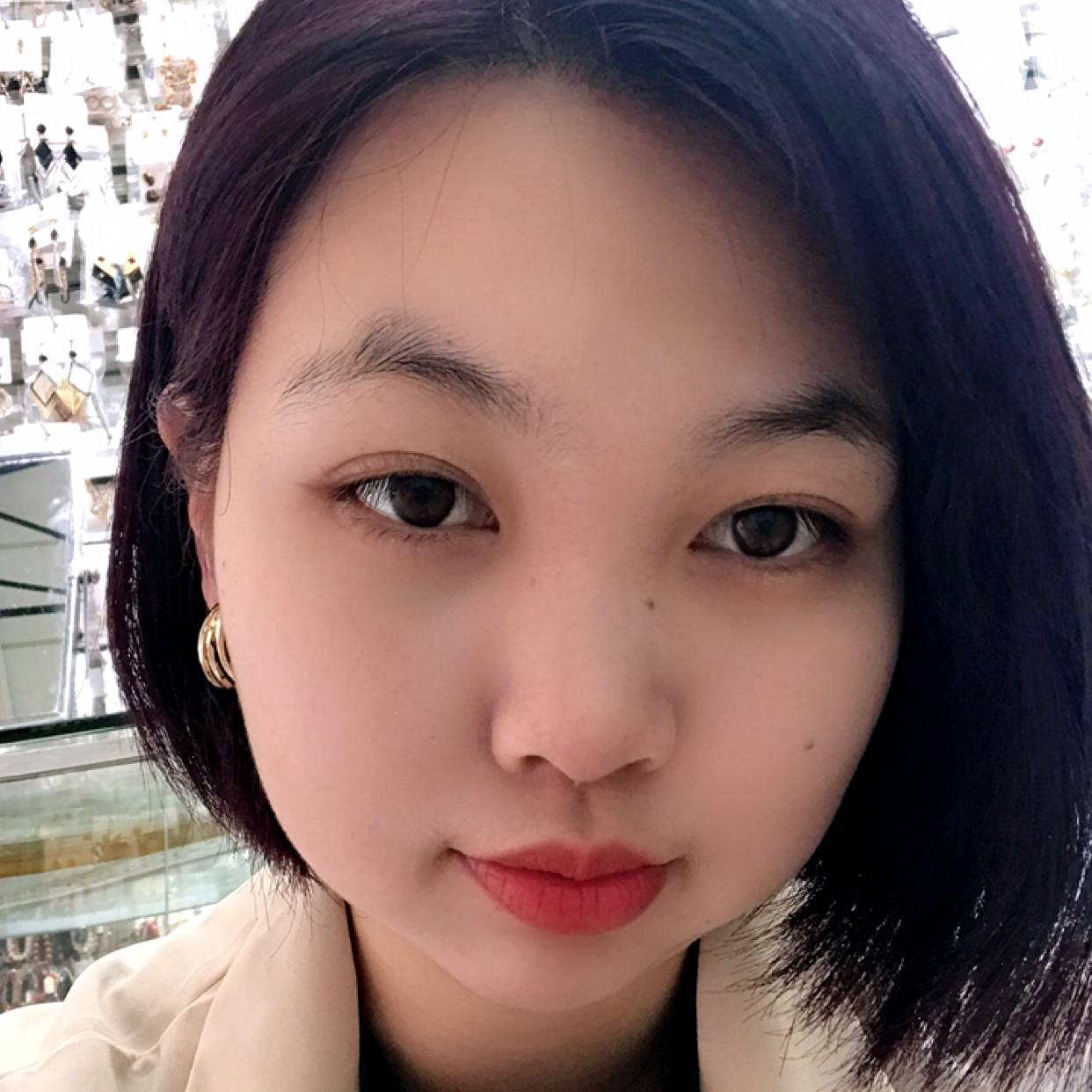 聪明相许茉莉的照片