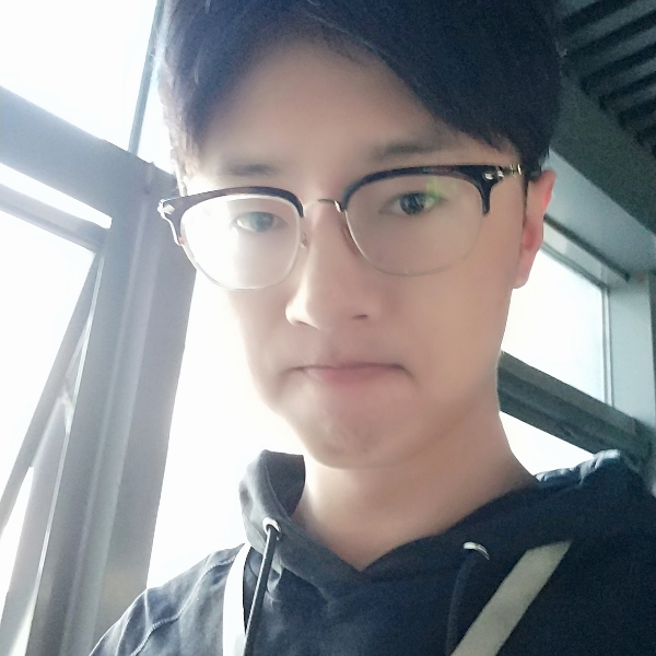 旋转不跳跃的照片