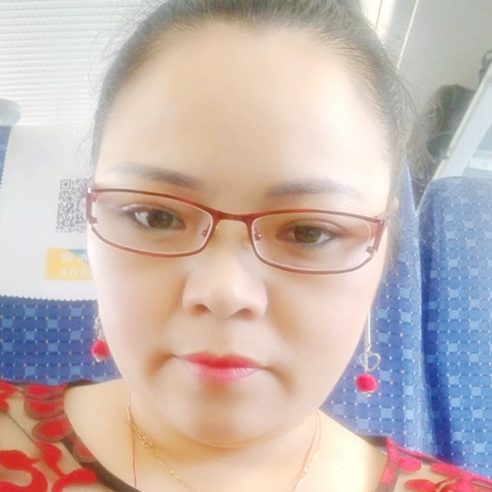 爱在深秋可儿的照片