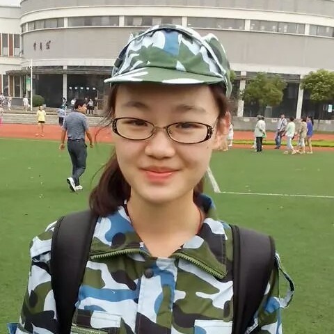 朱颜酡的照片