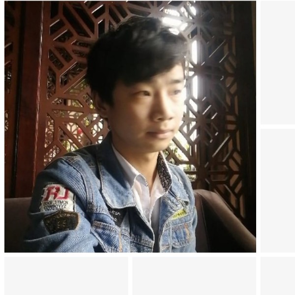 纸鹤漫步花痴的照片