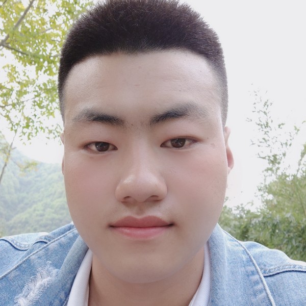 涟漪笑踏实的照片