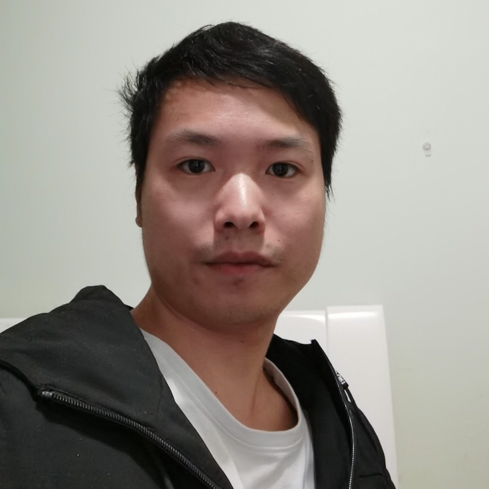 凉笙贪玩的照片