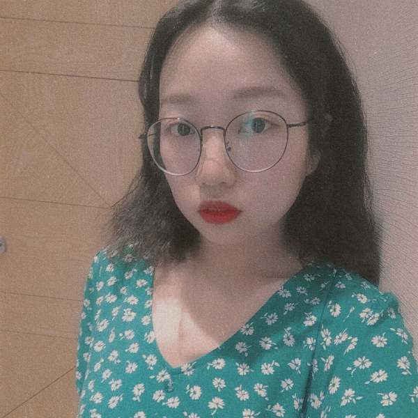小甜瓜悦耳的照片