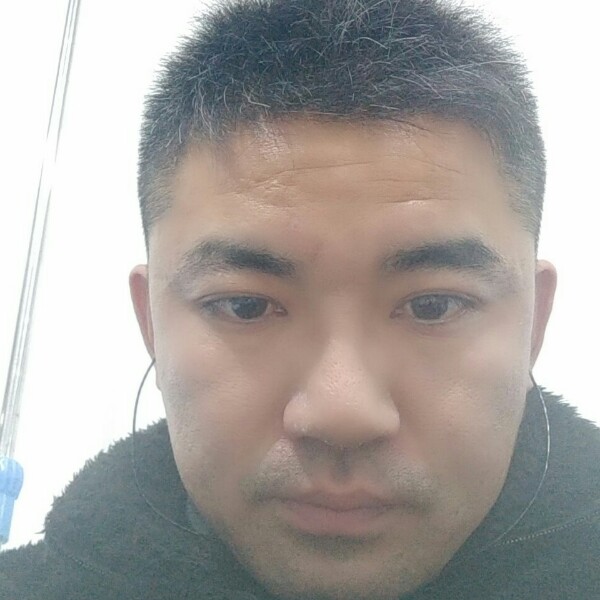 恬静回首浮波的照片