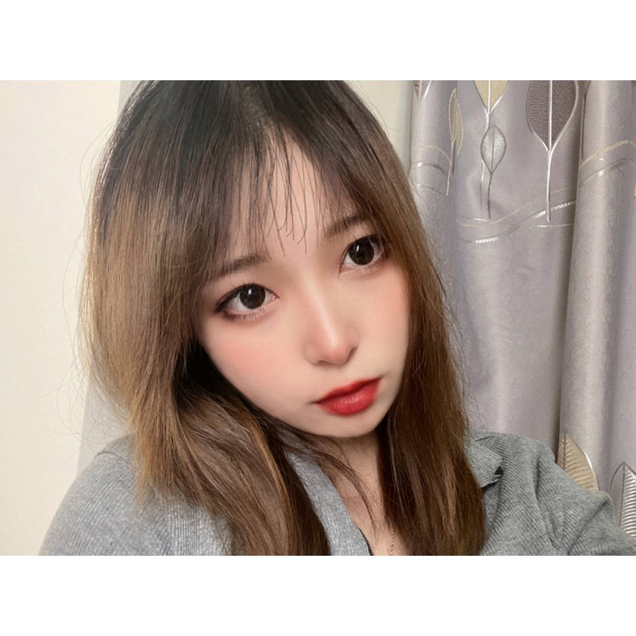 画笔回首幸福的照片