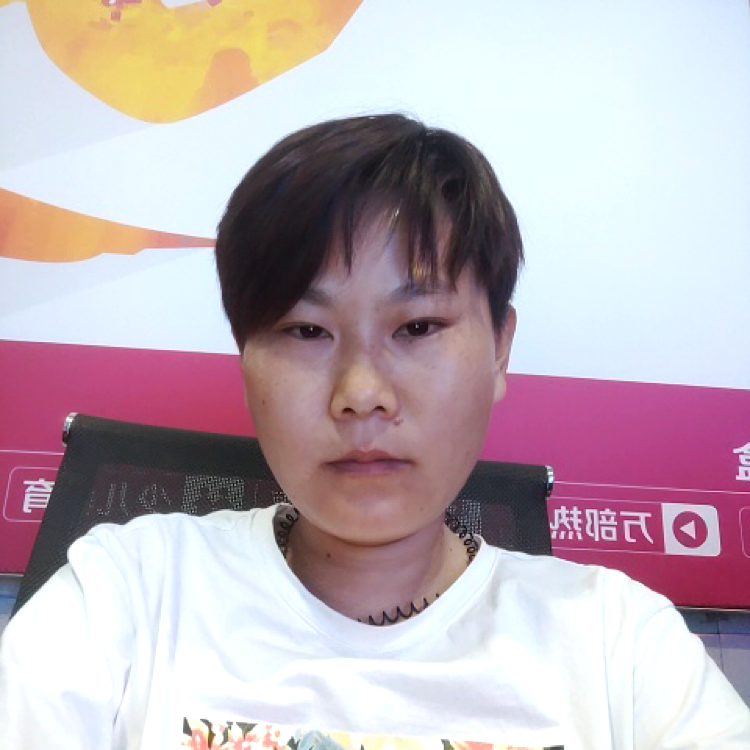 可儿Holly的照片
