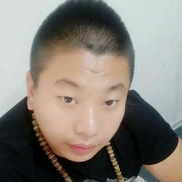 V晃O悠V的照片