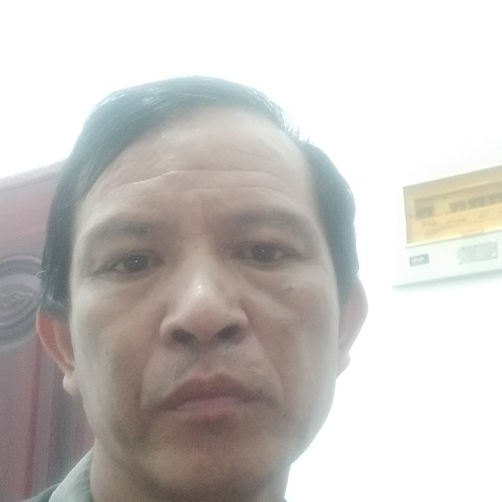 香烟打含糊的照片