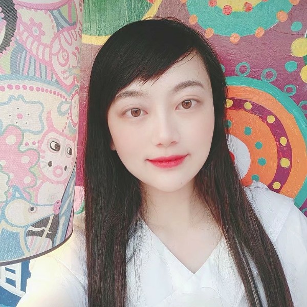 寂冷倾心春华的照片