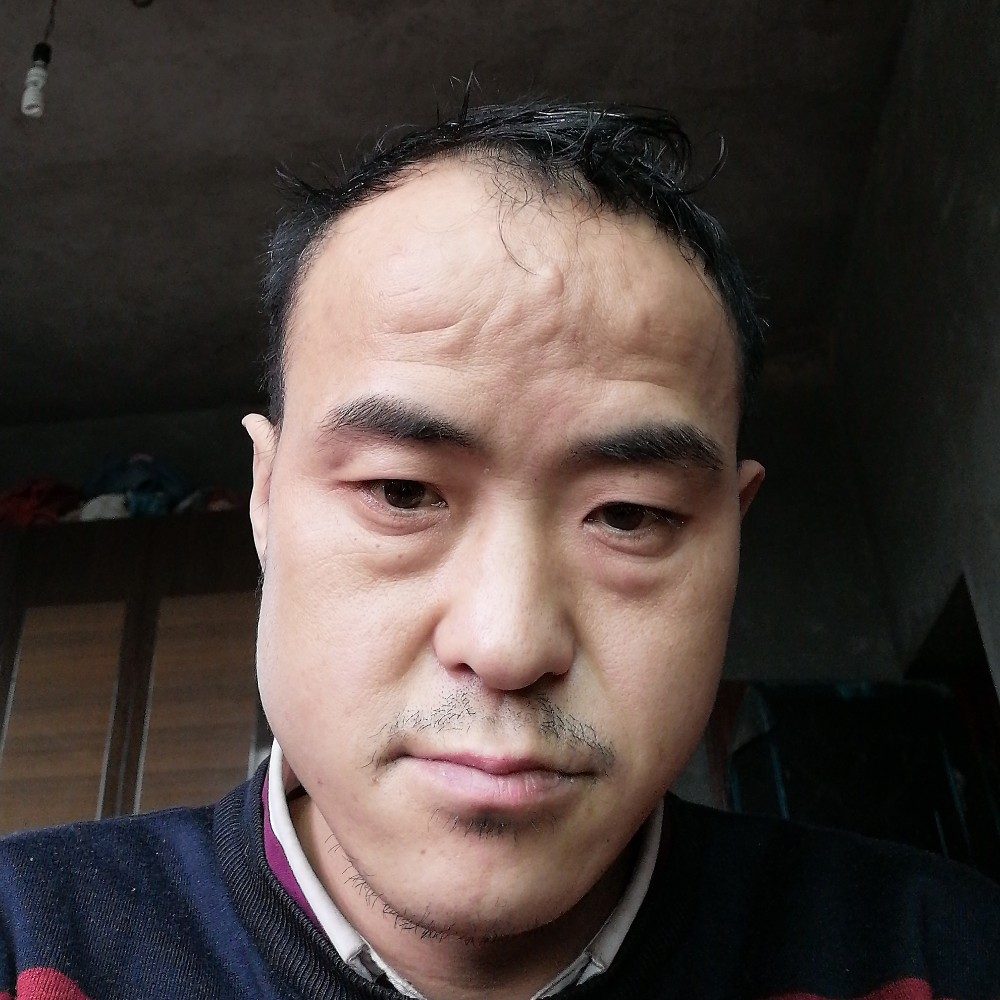 香氛漫步搞怪的照片