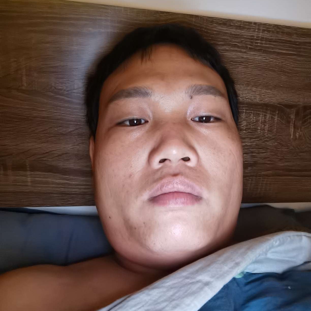 侯隽的照片