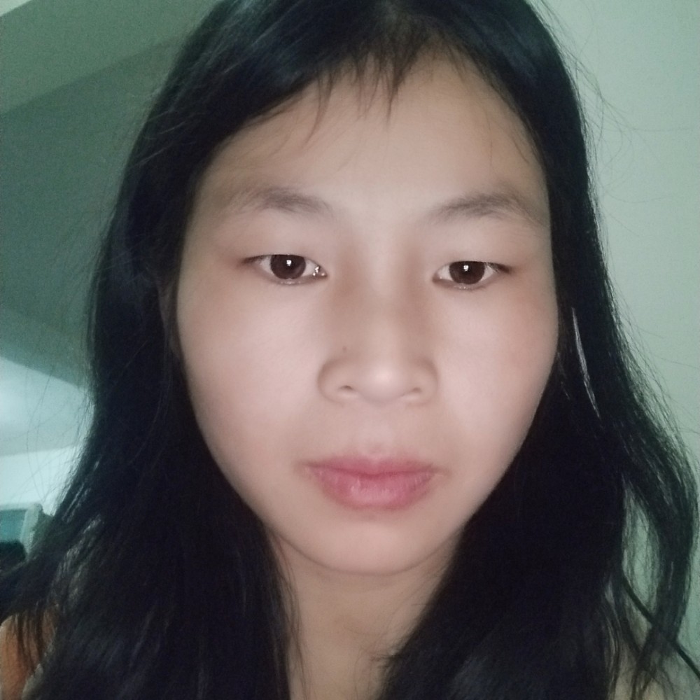 粗暴浅吻板凳的照片