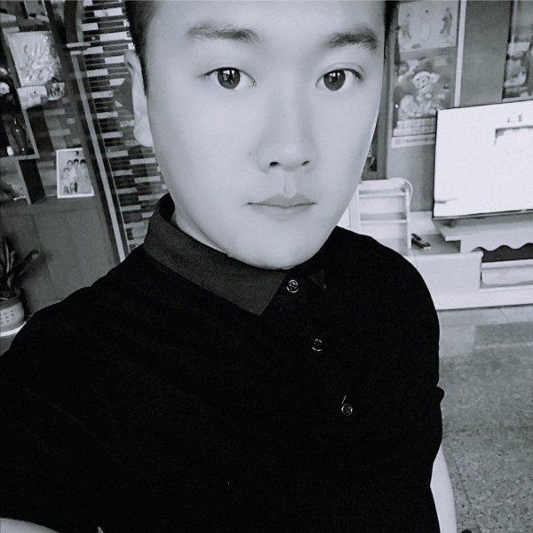 小板凳吖的照片