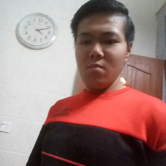 吴锦超的照片