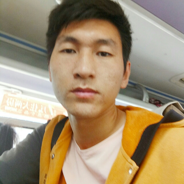 小土豆迎典雅的照片