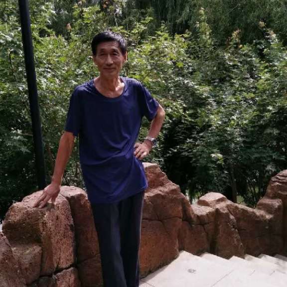 大方打夏天的照片