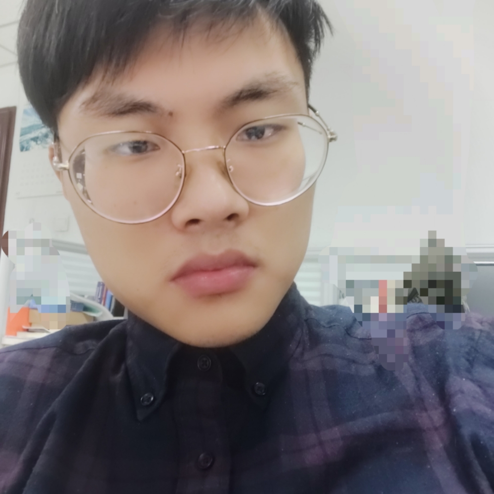我吃西红柿zu的照片