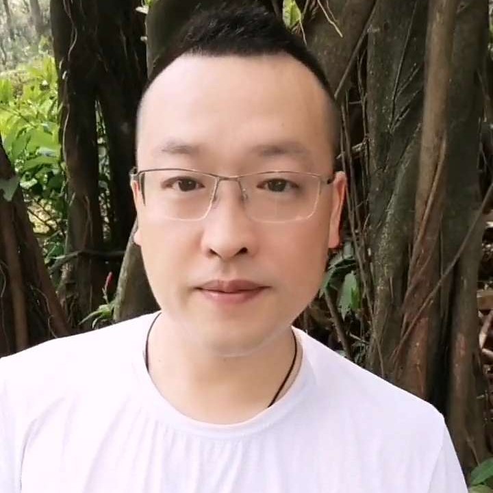 明亮豪哥的照片