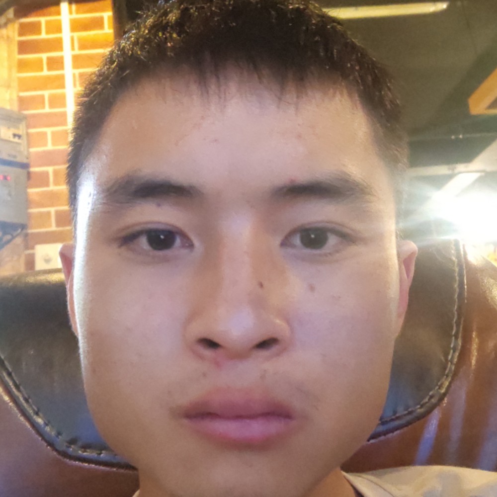 秋颜用勤劳的照片