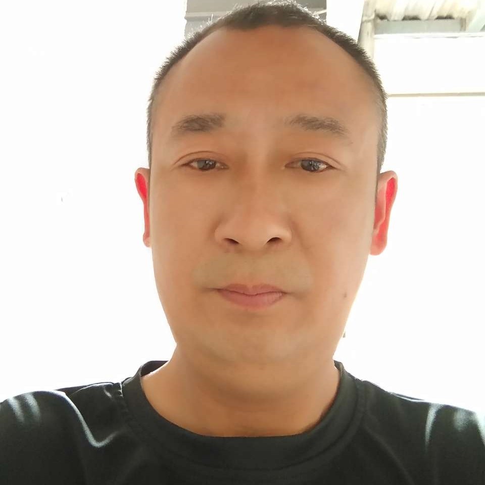 金针菇蹁跹开心的照片