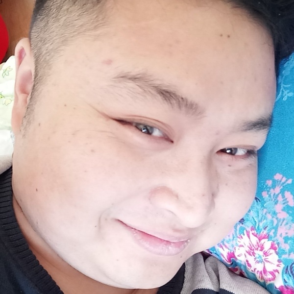 栩儿爸的照片