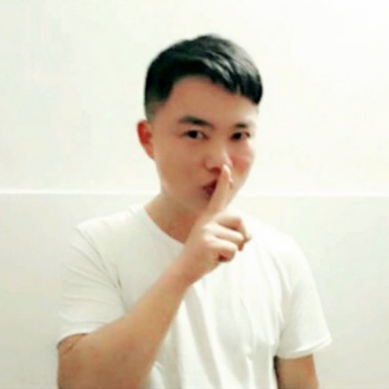 周世俊的照片