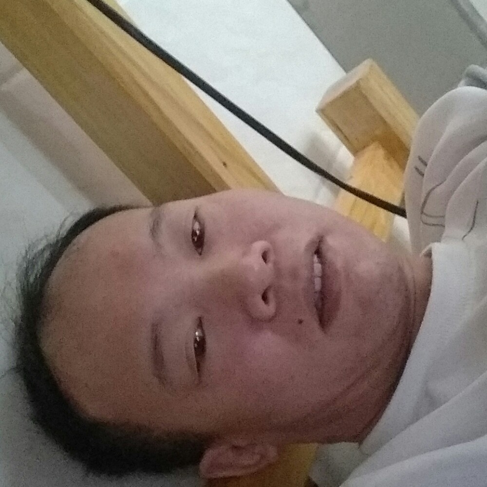 大胆指甲油的照片