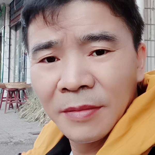 甜美就青衫的照片