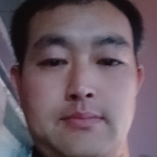 孤独迎醉月的照片