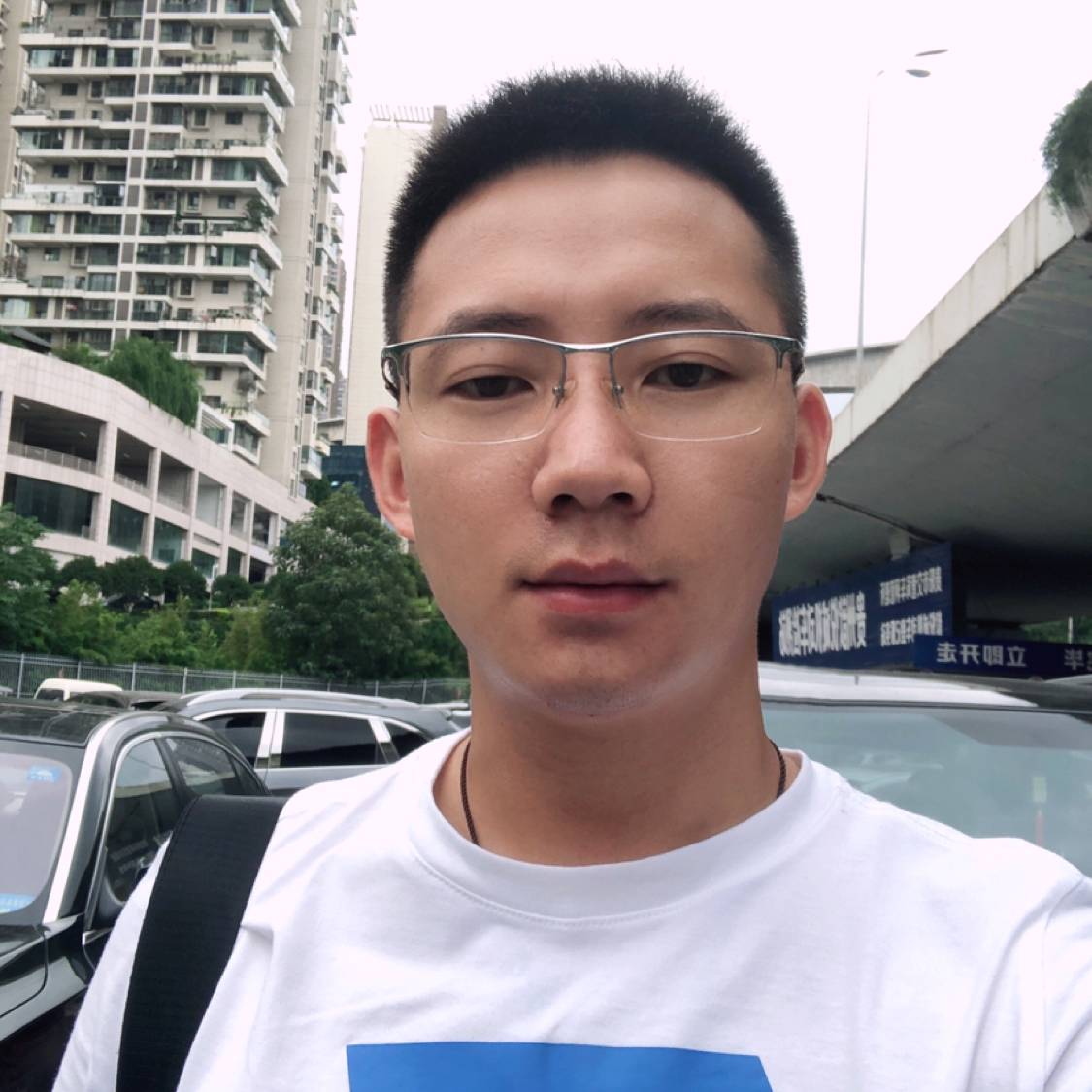 耳机浮生的照片